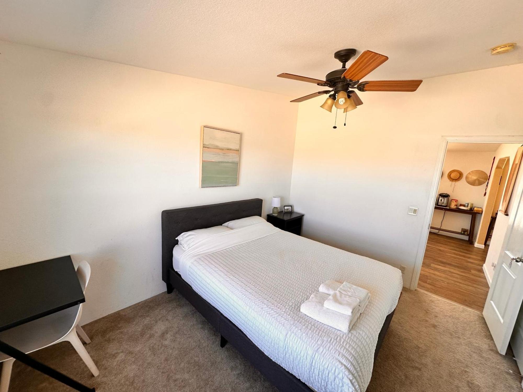 Bodhi House, Joshua Tree National Park Hostel ทเวนตีไนน์พาล์มส์ ภายนอก รูปภาพ