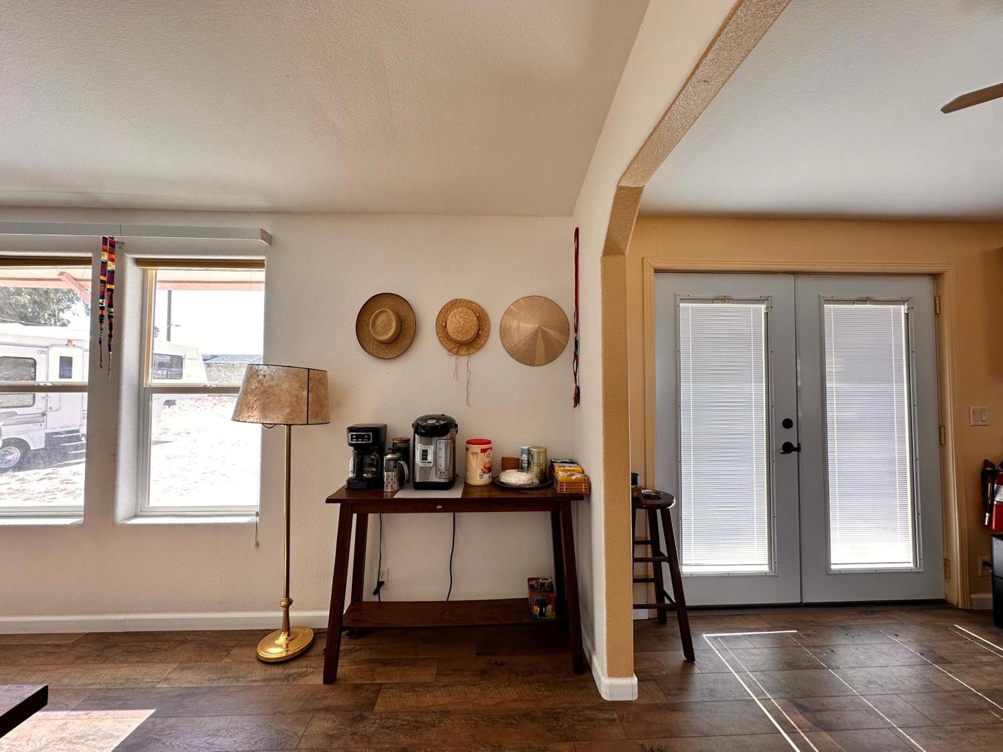 Bodhi House, Joshua Tree National Park Hostel ทเวนตีไนน์พาล์มส์ ภายนอก รูปภาพ