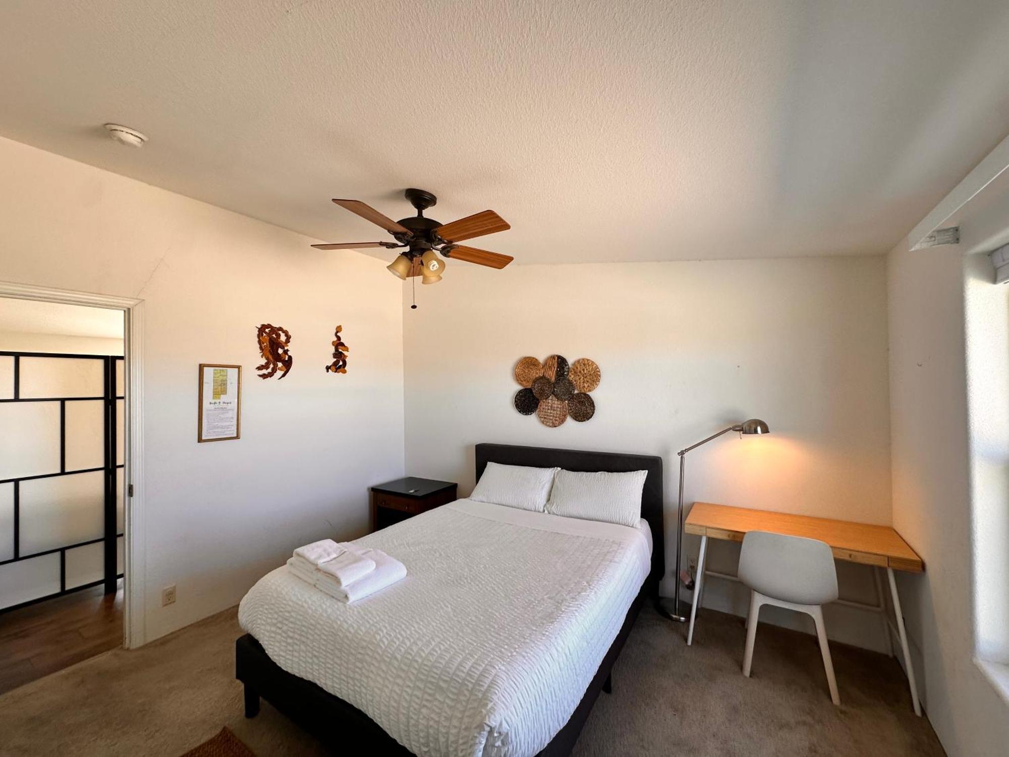 Bodhi House, Joshua Tree National Park Hostel ทเวนตีไนน์พาล์มส์ ภายนอก รูปภาพ